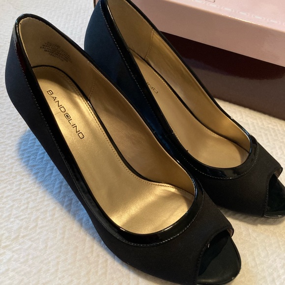 Bandolino Shoes - Bandolino 3" Open Toe wedge